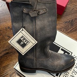 NEW Carmen stitch Short boot